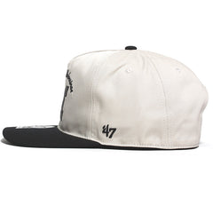 University of Michigan Wolverines Stable Hitch Hat Bone