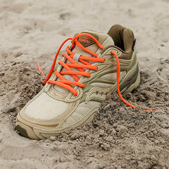 Saucony x Starcow Progrid Omni 9 Sneakers Beige / Tan