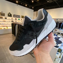 Shadow 5000 Sneakers Black / Grey