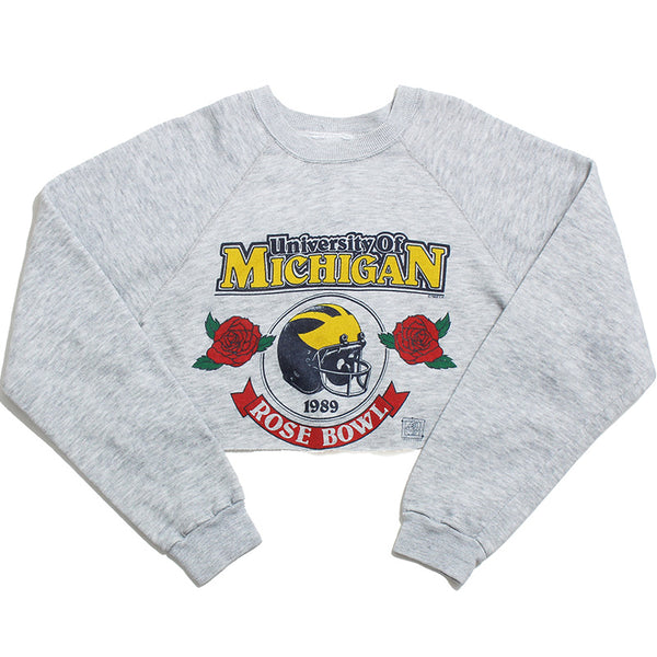 University of Michigan 1989 Rose Bowl Roses & Helmet Cropped Crewneck Sweatshirt Grey (Small)